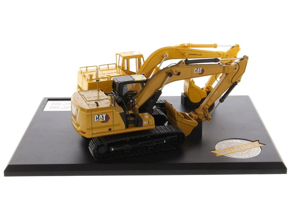 CAT Caterpillar 225 Hydraulic Escavator and CAT Caterpillar 323 Next Generation Hydraulic Escavator Set of 2 pieces "Evolution Series" 1/50 Diecast Models by Diecast Masters view 3
