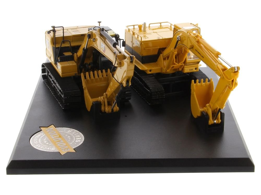CAT Caterpillar 225 Hydraulic Escavator and CAT Caterpillar 323 Next Generation Hydraulic Escavator Set of 2 pieces "Evolution Series" 1/50 Diecast Models by Diecast Masters view 5