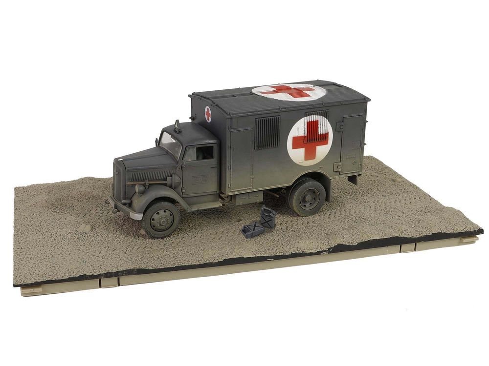 Opel-Blitz Kfz.305 Ambulance Gray (Weathered) "German Army" "Armoured Fighting Vehicle" Series 1/32 Diecast Model by Forces of Valor view 5