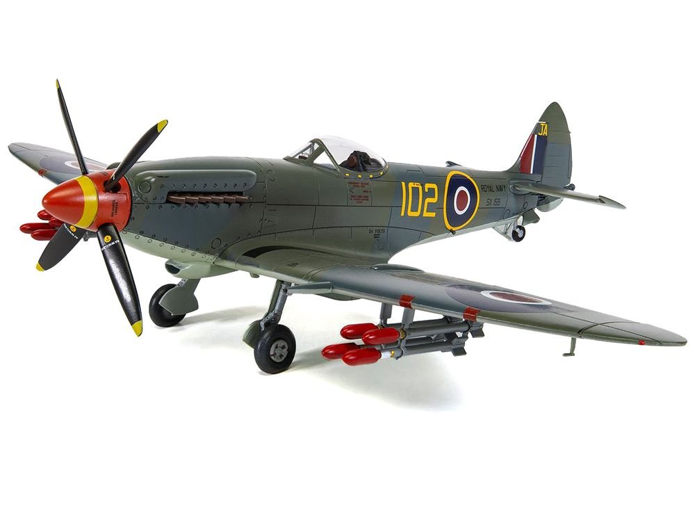 Level 3 Model Kit Supermarine Seafire F.XVII Fighter Aircraft with 3 Scheme Options 1/48 Plastic Model Kit by Airfix view 3