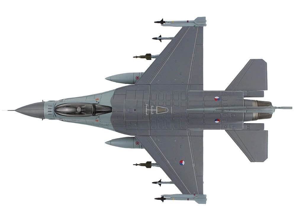 Lockheed F-16AM Fighting Falcon Fighter Aircraft "313 Squadron Afghanistan" (2008) Royal Netherlands Air Force (RNLAF) "Air Power Series" 1/72 Diecast Model by Hobby Master view 4