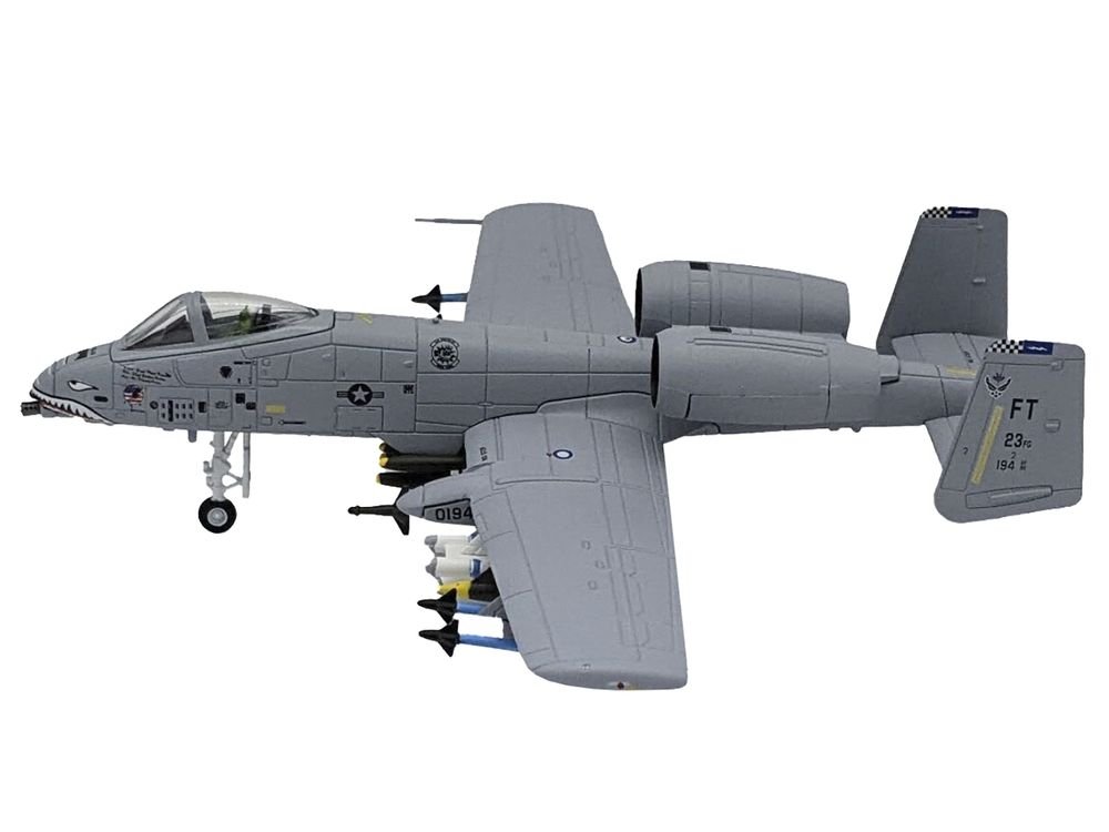Republic A-10C Thunderbolt II Attack Aircraft "Flying Tigers 23rd Fighter Group 23rd Wing" (2003) United States Air Force 1/100 Diecast Model Airplane view 3