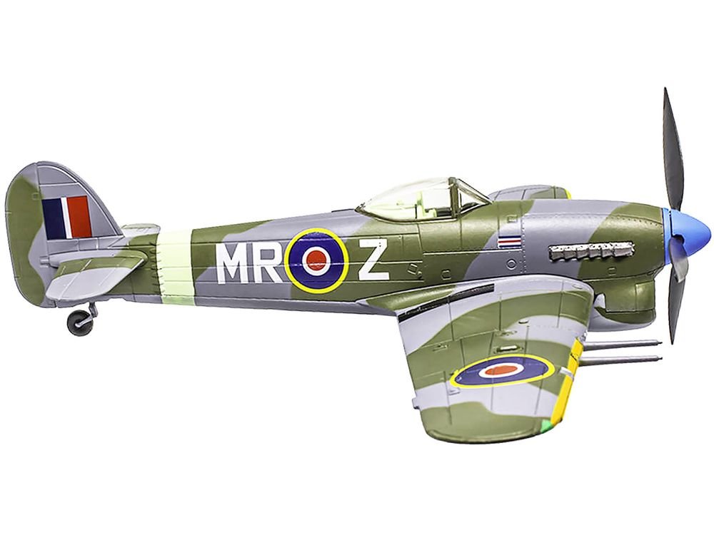 Hawker Typhoon Mk IB Fighter-Bomber Aircraft "No. 245 (Northern Rhodesian) Squadron" Royal Air Force (1942) "Planes of World War II" Series 1/72 Diecast Model Airplane by Luppa view 2