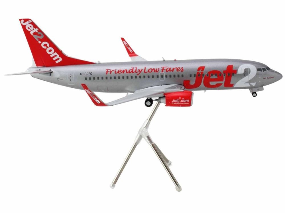 Boeing 737-300 Commercial Aircraft "Jet2" (G-GDFG) Gray Metallic with Red Tail "Gemini 200" Series 1/200 Diecast Model Airplane by GeminiJets view 2