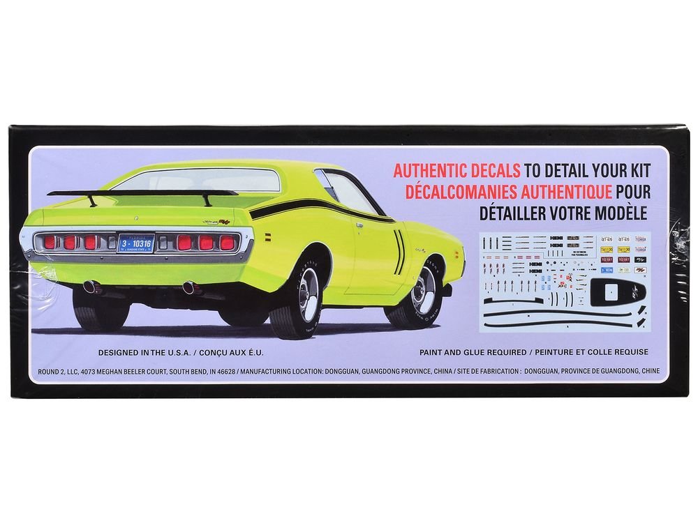 Skill 2 Model Kit 1971 Dodge Charger R/T 1/25 Scale Model by AMT view 3