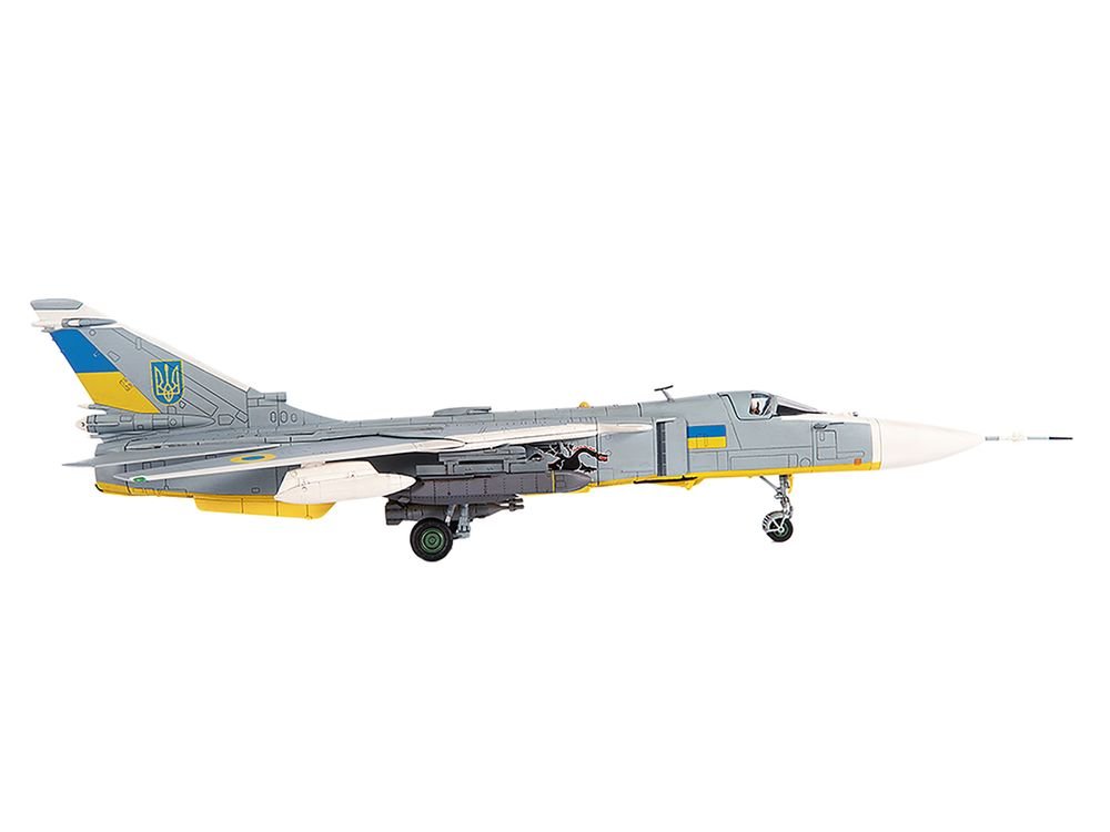 Sukhoi Su-24M Fencer-D Bomber Aircraft "Ukraine War" (2023) Ukrainian Air Force 1/72 Diecast Model by JC Wings view 2