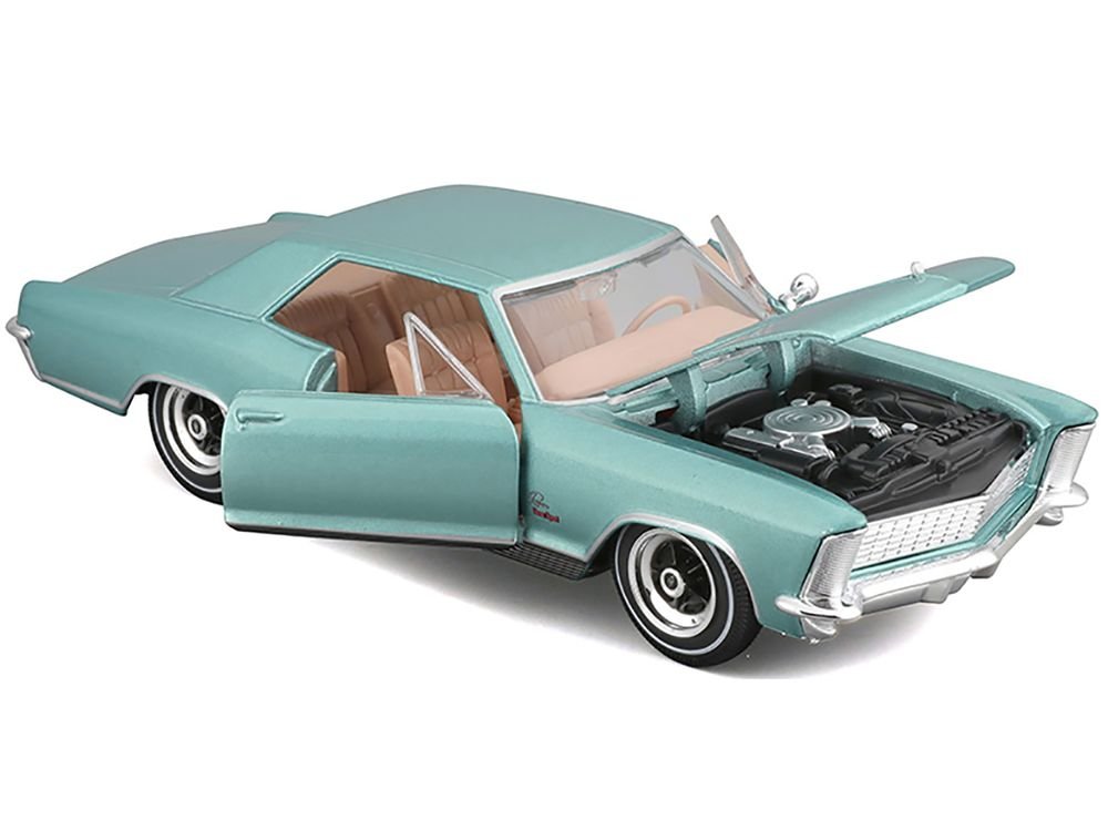 1965 Buick Riviera Gran Sport Light Blue Metallic "Special Edition" Series 1/26 Diecast Model Car by Maisto view 2