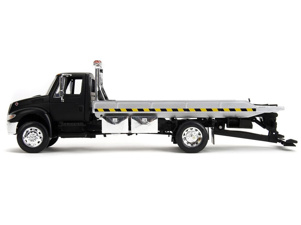 International DuraStar 4400 Flatbed Tow Truck Matt Black 1/24 Diecast Model Car by Jada view 3