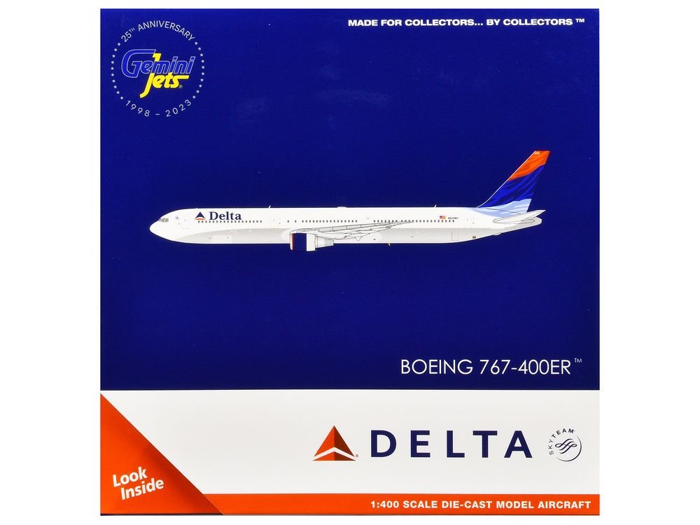 Boeing 767-400ER Commercial Aircraft "Delta Air Lines" (N829MH) White with Red and Blue Tail 1/400 Diecast Model Airplane by GeminiJets view 3