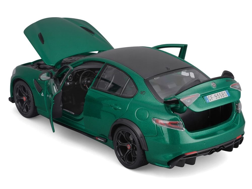 Alfa Romeo Giulia GTA Green Metallic with Carbon Top 1/18 Diecast Model Car by Bburago view 4