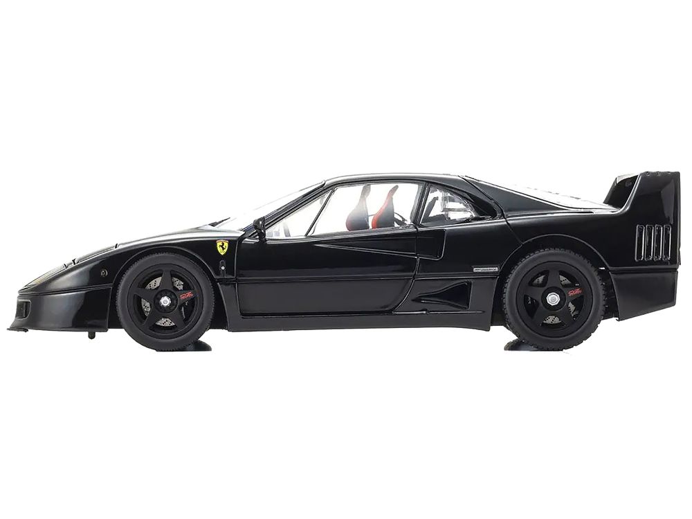 Ferrari F40 Black 1/18 Diecast Model Car by Kyosho view 3