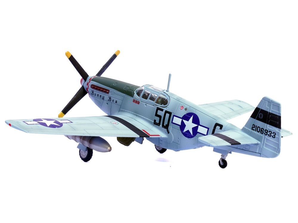North American P-51B Mustang Aircraft "Bonny Bea 504th Fighter Squadron 339th Fighter Group" (1944) United States Army Air Forces 1/72 Diecast Model Airplane by Legion view 3