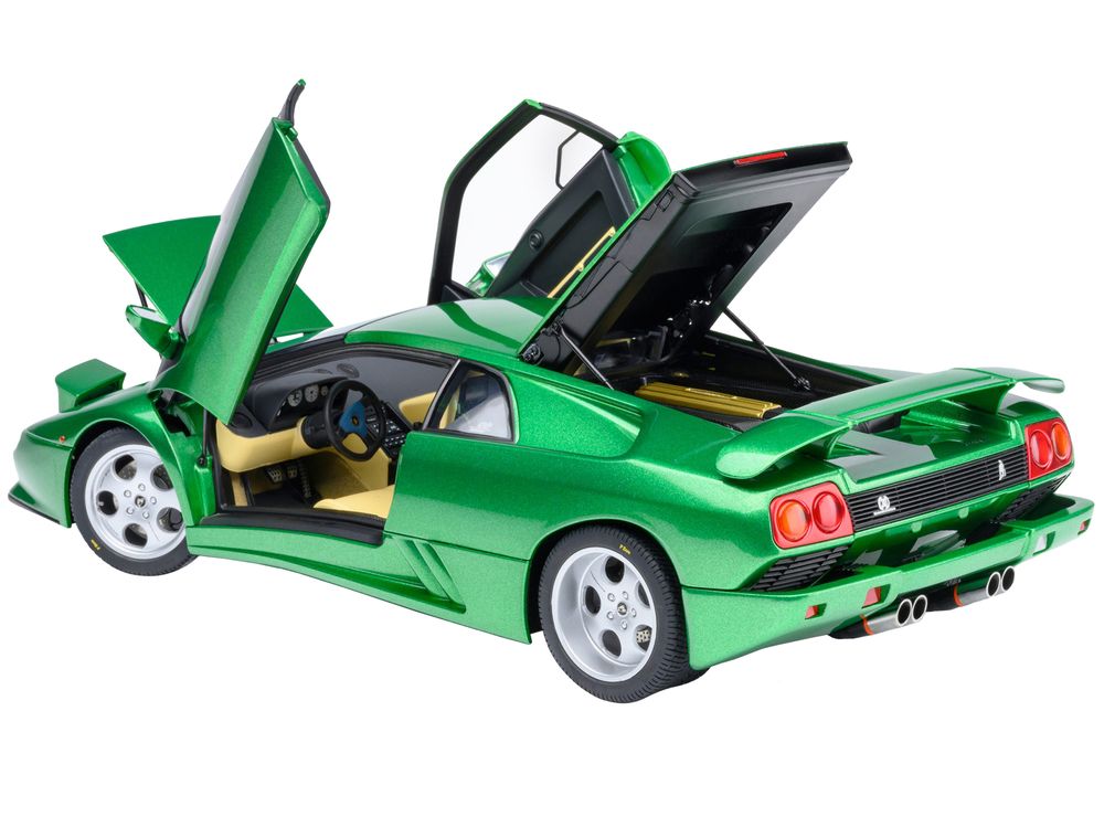 Lamborghini Diablo SE30 Verde Mic/Green Metallic 1/18 Model Car by Autoart view 2