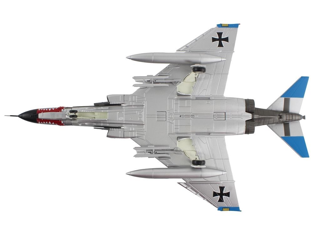 McDonnell Douglas F-4F Phantom II Fighter-Bomber Aircraft "Jagdgeschwader 74 (JG 74) Molders" (1982) German Luftwaffe "Air Power Series" 1/72 Diecast Model by Hobby Master view 4