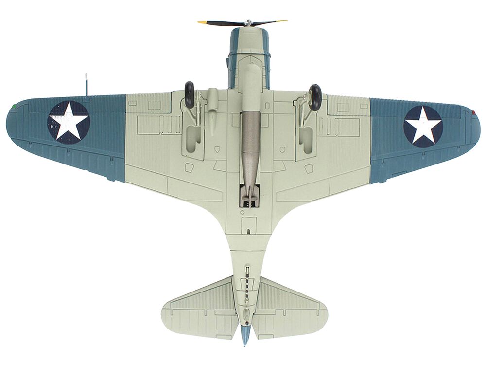 Douglas TBD-1 Devastator Bomber Aircraft "Battle of Midway Lt Cdr EE Lindsey VT-6 USS Enterprise" (1942) United States Navy "SkyMax Models" Series 1/72 Diecast Model by Hobby Master view 4