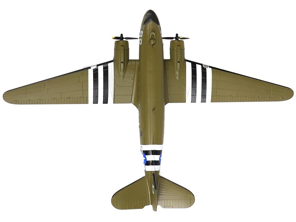 Douglas C-47 Skytrain Transport Aircraft "Night Fright 79th Troop Carrier Squadron 436th Troop Carrier Group D-Day" (1944) United States Army Air Forces 1/100 Diecast Model view 4