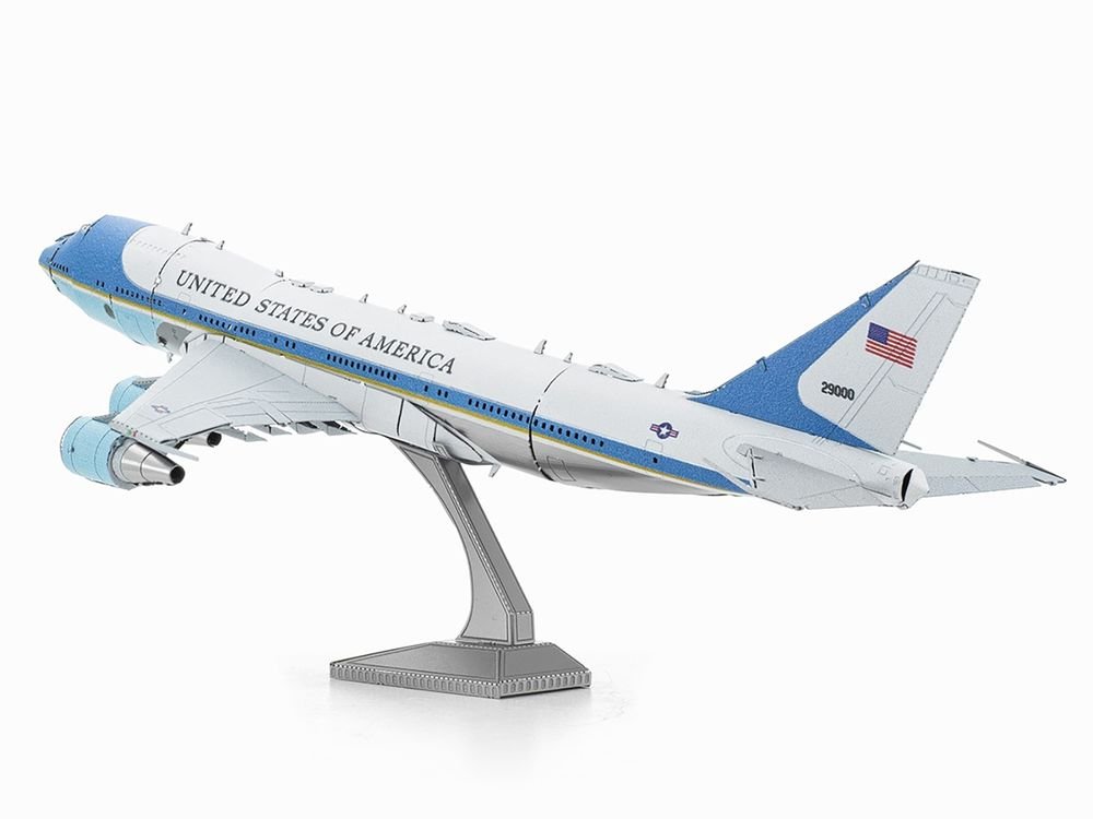Model Kit Boeing 747 Transport Aircraft "Air Force One Presidential Plane" United States Air Force (Moderate Difficulty) Steel Model by Metal Earth view 2