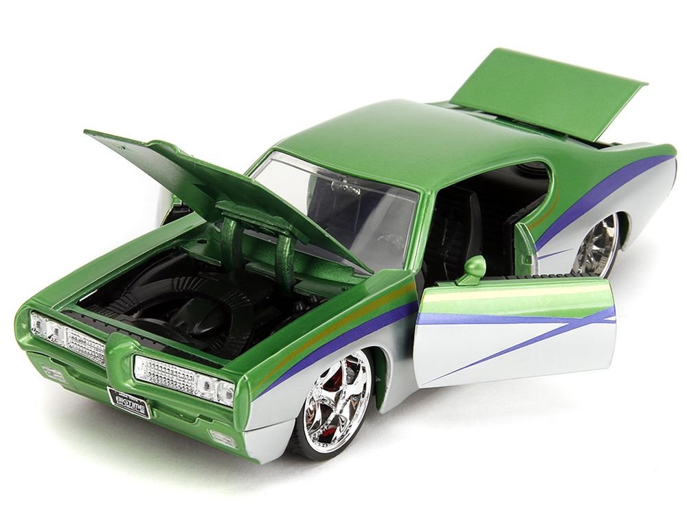 1969 Pontiac GTO Judge Green Metallic and Silver with Stripes "Bigtime Muscle" Series 1/24 Diecast Model Car by Jada view 2