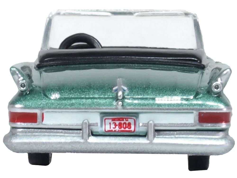 1961 Chrysler 300 Convertible Pinewood Green Metallic 1/87 (HO) Scale Diecast Model Car by Oxford Diecast view 4