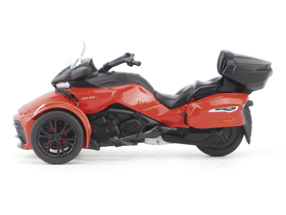 Can-Am Spyder F3 Limited Special Series 3-Wheel Motorcycle Viper Red 1/32 Diecast Model by BRP Models view 3