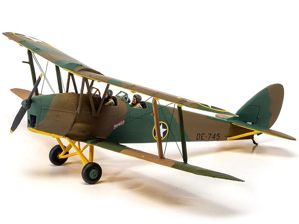 Level 2 Model Kit De Havilland Tiger Moth Aircraft with 2 Scheme Options 1/72 Plastic Model Kit by Airfix view 4