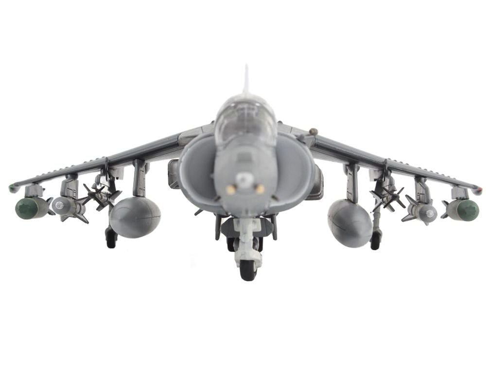 McDonnell Douglas AV-8B/British Harrier II GR.9A Aircraft "41 (R) Squadron RAF Coningsby Air Base" (2006) Royal Air Force "Air Power Series" 1/72 Diecast Model by Hobby Master view 5