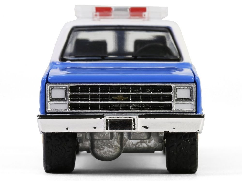 1990 Chevrolet Suburban K2500 Scottsdale "NYPD (New York City Police Department)" Blue with White Top "Hot Pursuit" Series 46 1/64 Diecast Model Car by Greenlight view 4