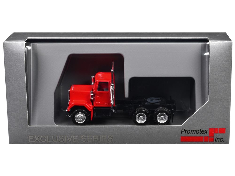 GMC Short Day Cab Red 1/87 (HO) Plastic Model Car by Promotex view 3
