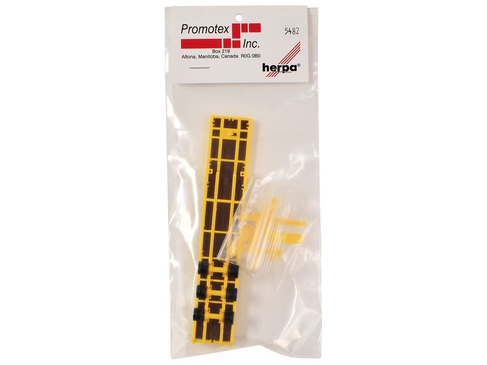 3-Axle Step Deck Equipment Trailer with Ramps Yellow 1/87 (HO) Plastic Model by Promotex view 3