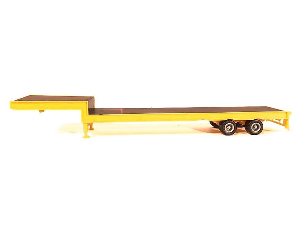 2-Axle Step Deck Equipment Trailer with Ramps Yellow 1/87 (HO) Plastic Model by Promotex view 2