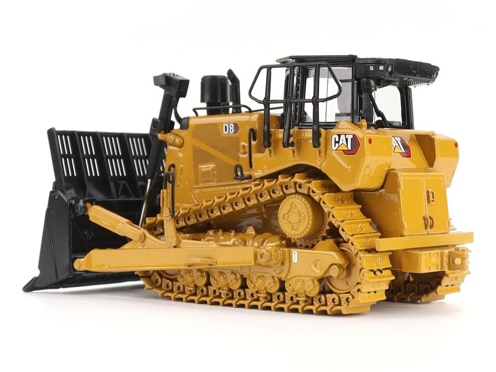 CAT Caterpillar D8 Track-Type Dozer (Waste Handler Configuration) Yellow "High Line" Series 1/50 Diecast Model by Diecast Masters view 3