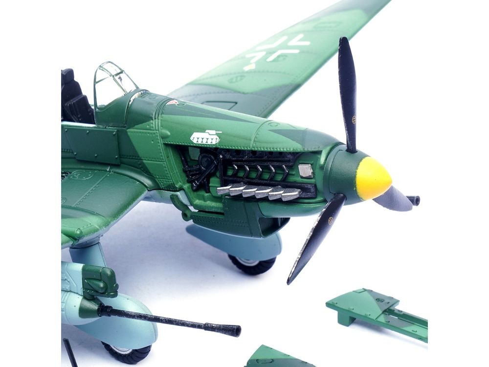 Junkers Ju 87G1 Stuka Bomber Aircraft "10.(Pz)/SG 2 Immelmann GS+MH Dubno Ukraine" (1944) German Luftwaffe "Wing" Series 1/72 Diecast Model by Panzerkampf view 5