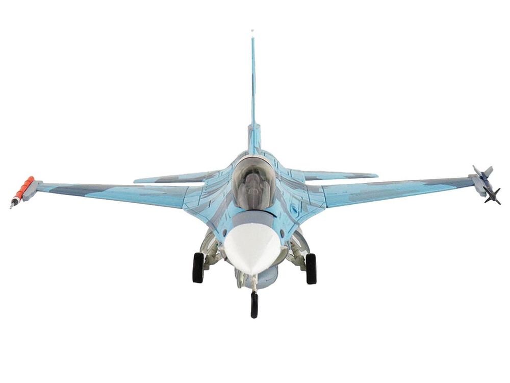 Lockheed F-16B Fighting Falcon Fighter Aircraft "Top Gun 04 Centennial of Naval Aviation" United States Navy "Air Power Series" 1/72 Diecast Model by Hobby Master view 3