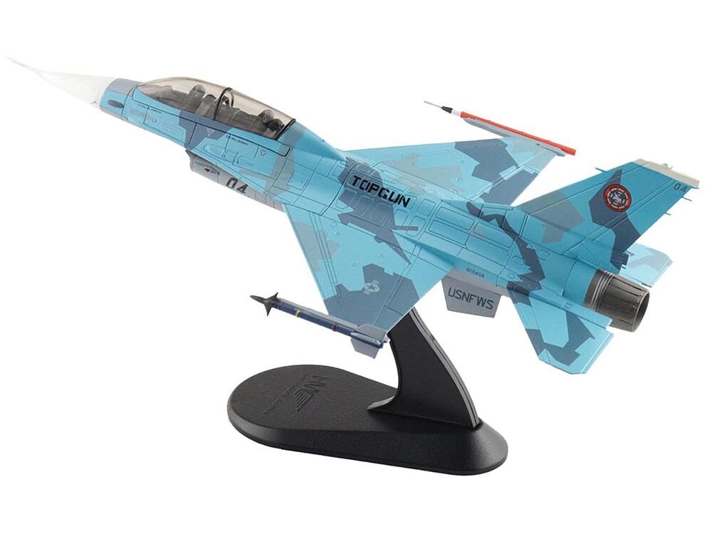 Lockheed F-16B Fighting Falcon Fighter Aircraft "Top Gun 04 Centennial of Naval Aviation" United States Navy "Air Power Series" 1/72 Diecast Model by Hobby Master view 5