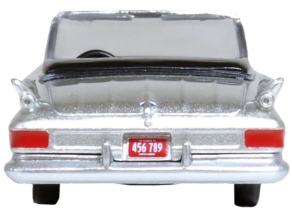 1961 Chrysler 300G Convertible Sheffield Silver Metallic 1/87 (HO) Scale Diecast Model Car by Oxford Diecast view 4
