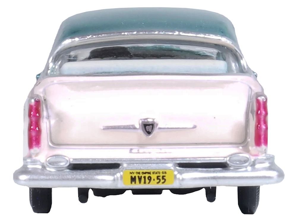1955 Chrysler New Yorker Deluxe St. Regis Jade Green Metallic and Cream 1/87 (HO) Scale Diecast Model Car by Oxford Diecast view 4