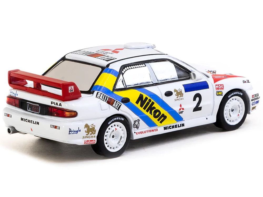 Mitsubishi Lancer Evolution III #2 Kenneth Eriksson - Staffan Parmander Winner "Hong Kong-Beijing Rally" (1995) "Global64" Series 1/64 Diecast Model by Tarmac Works view 2
