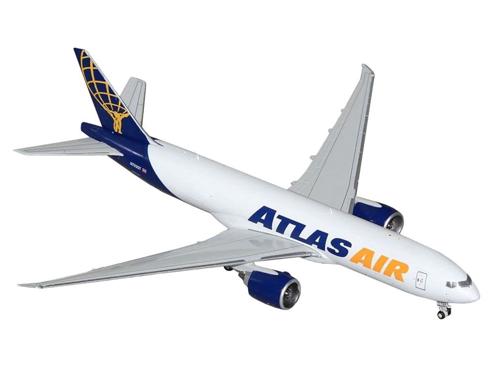 Boeing 777-200LR Commercial Aircraft "Atlas Air" (N703GT) White with Blue Tail 1/400 Diecast Model Airplane by GeminiJets view 2