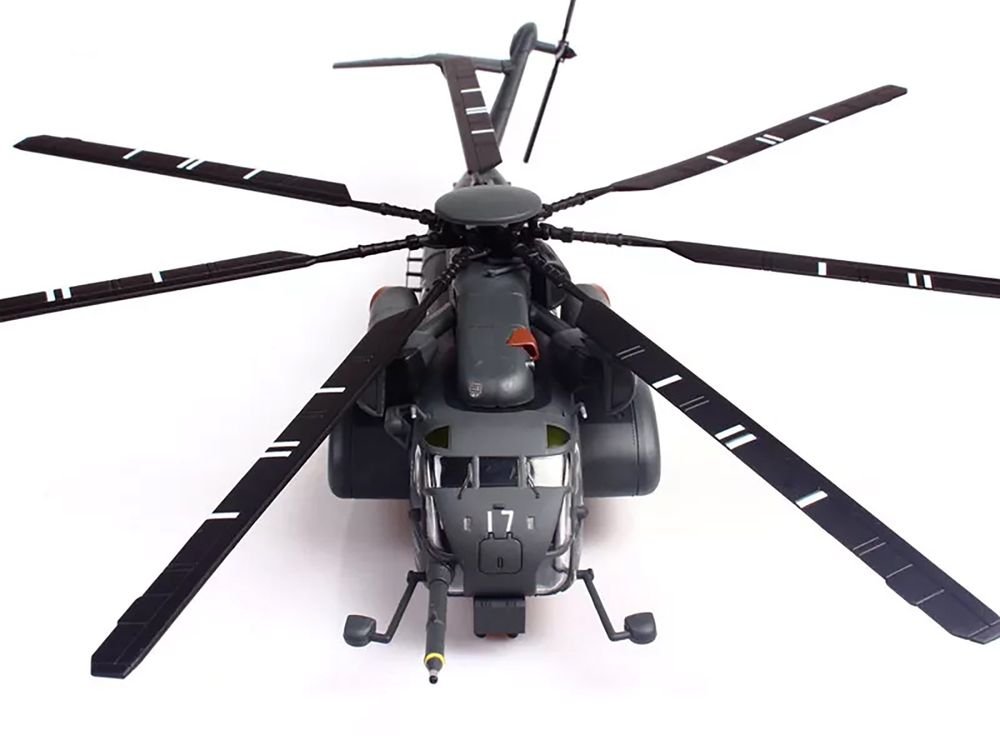 Sikorsky MH-53E Sea Dragon Helicopter "United States Navy Blackhawks Tail Number 17" Dark Gray 1/72 Diecast Model by Panzerkampf view 4
