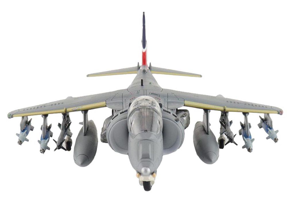 British Aerospace Harrier GR.9 Aircraft "ZD406 Royal Navy Strike Wing RAF Station Cottesmore" (2009) British Royal Air Force/Navy "Air Power Series" 1/72 Diecast Model by Hobby Master view 5