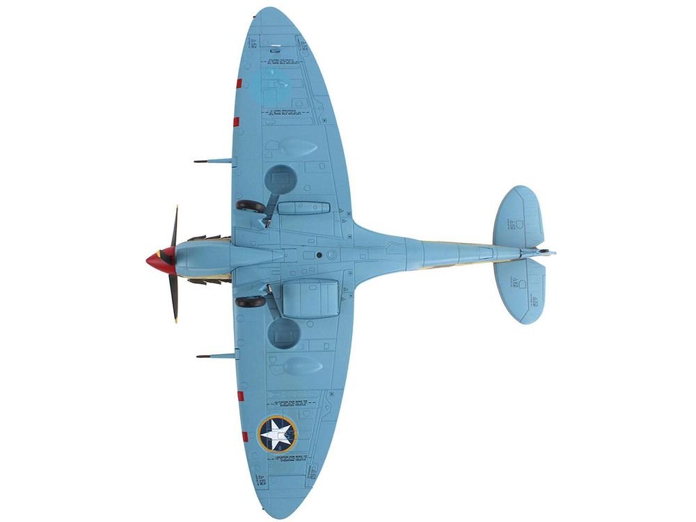 Supermarine Spitfire Mk.Vb Trop Fighter Aircraft "ER570 4th Fighter Squadron 52nd Fighter Group" (1943) Mediterranean Allied Coastal Air Force "Air Power Series" 1/48 Diecast Model by Hobby Master view 4