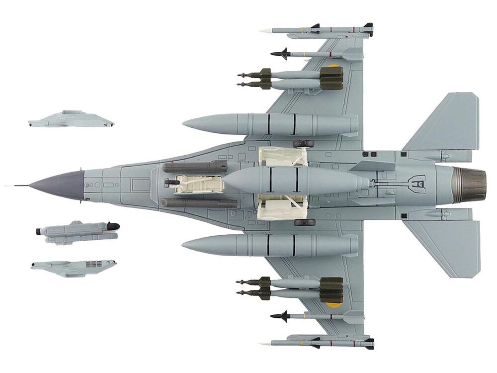 Lockheed F-16AM Fighting Falcon Fighter Aircraft "UA24-3596 Pylon Integrated Dispenser System Plus" (2024) Ukrainian Air Force "Air Power Series" 1/72 Diecast Model by Hobby Master view 4
