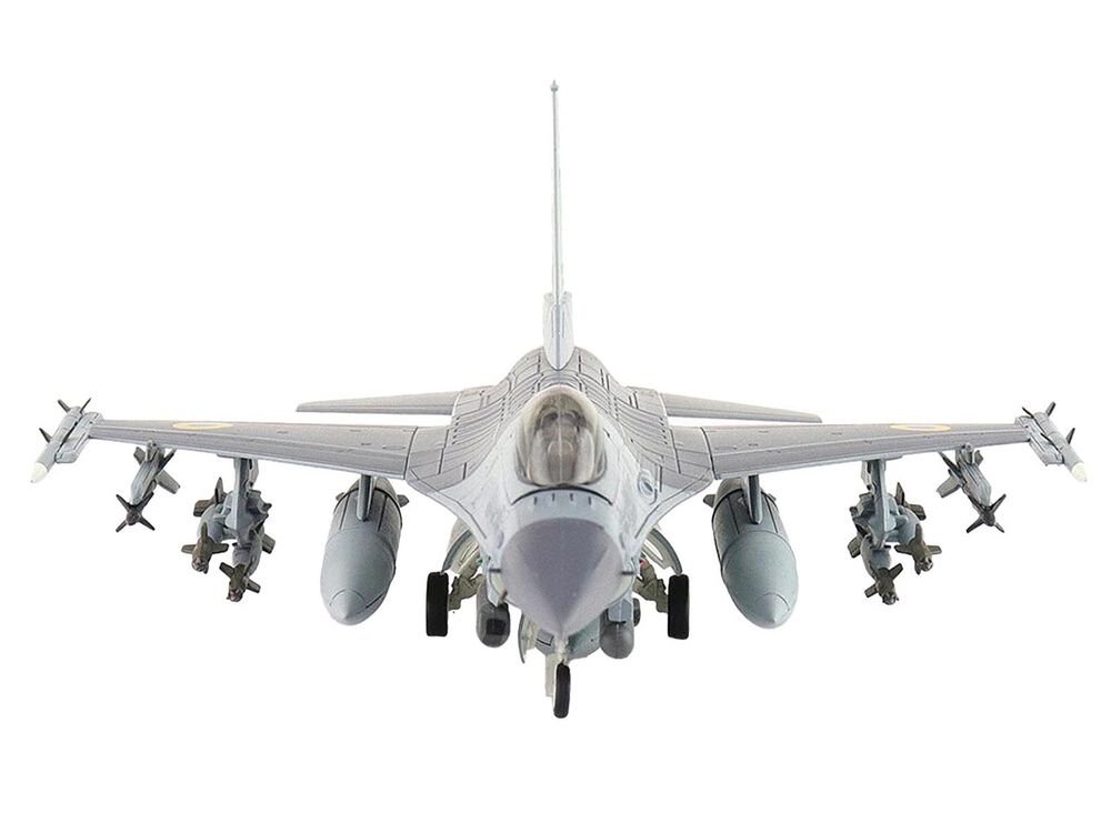 Lockheed F-16AM Fighting Falcon Fighter Aircraft "UA24-3596 Pylon Integrated Dispenser System Plus" (2024) Ukrainian Air Force "Air Power Series" 1/72 Diecast Model by Hobby Master view 5