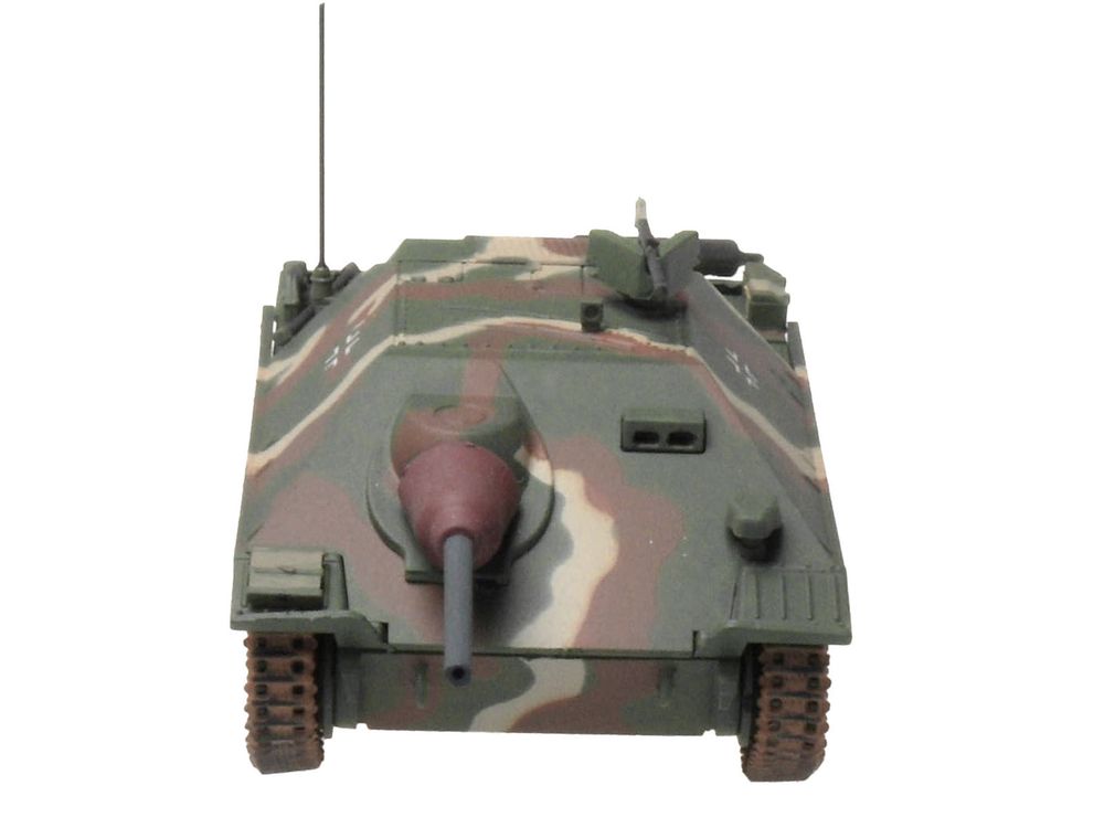 Hetzer (Starr) Tank Destroyer "Prague" (1945) German Army 1/72 Diecast Model by Panzerstahl view 4