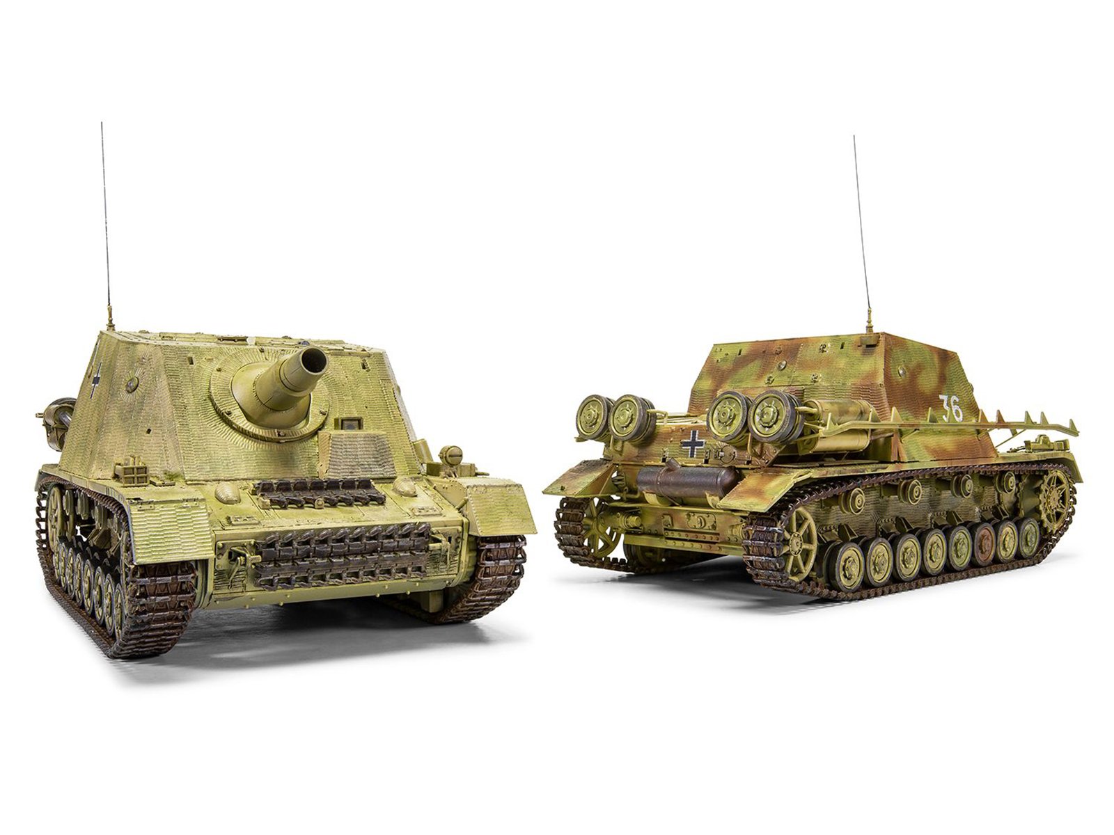 Level 3 Model Kit Sturmpanzer IV Brummbar "Mid Version" Tank with 2 Scheme Options 1/35 Plastic Model Kit by Airfix view 2