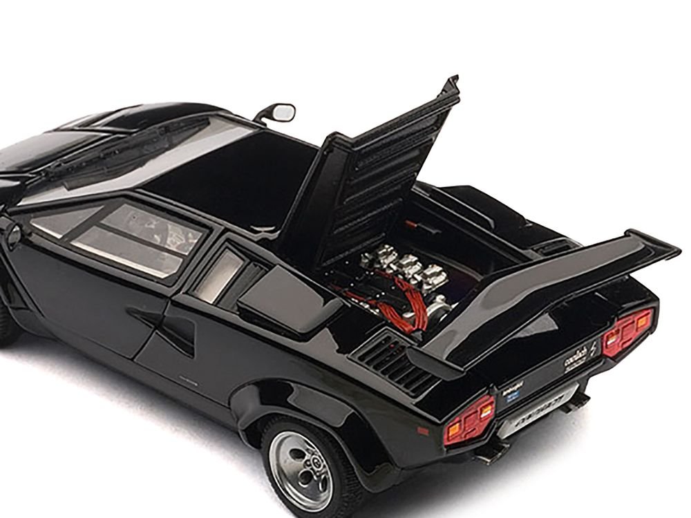 Lamborghini Countach 5000S Black 1/43 Diecast Model Car by Autoart view 4