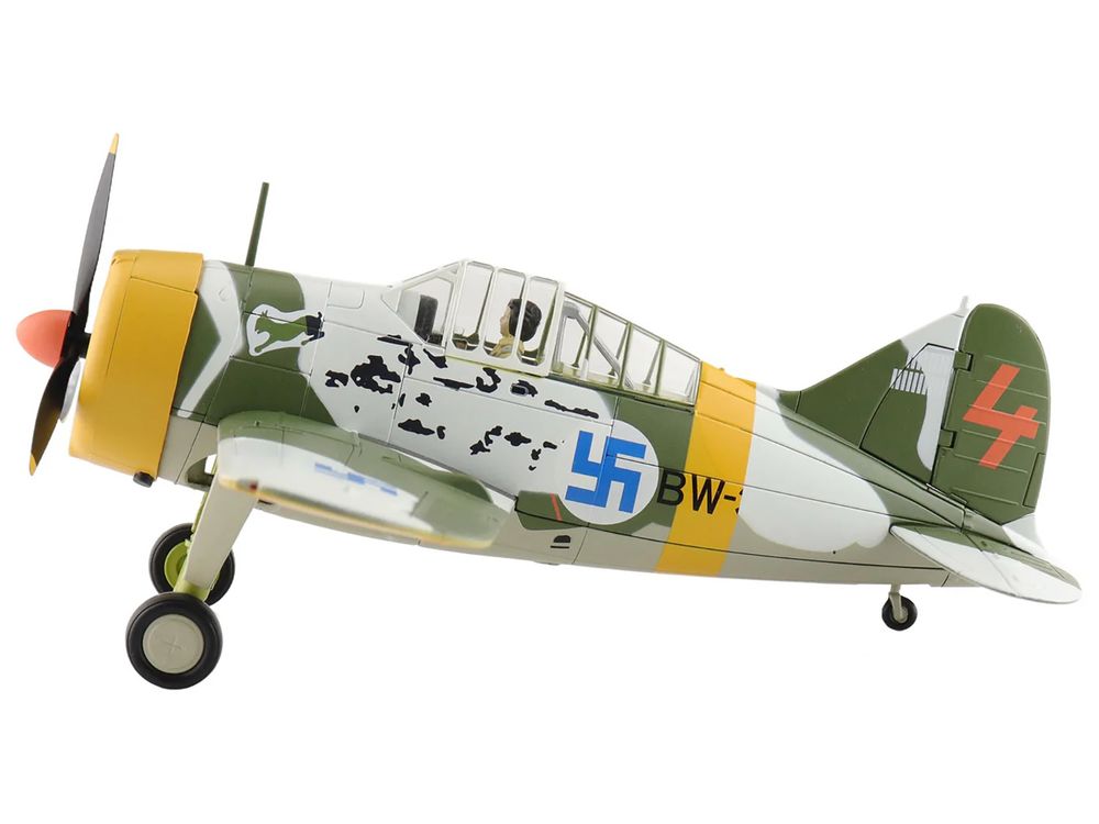Brewster F2A Model 239 "Buffalo" Fighter Aircraft "BW364 LeLv 24 flown by Warrant Officer Ilmari Juutilainen" (1942) Finnish Air Force "Air Power Series" 1/48 Diecast Model by Hobby Master view 2