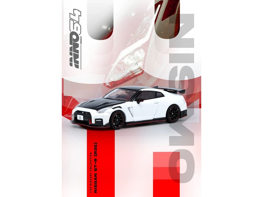 Nissan GT-R (R35) Nismo RHD (Right Hand Drive) White with Carbon Hood and Top 1/64 Diecast Model Car by Inno Models view 3