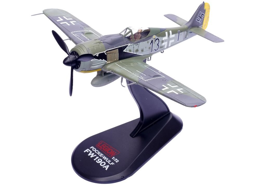 Focke-Wulf Fw 190A Aircraft "Black 13 8./JG 2 Richthofen France" (1943) German Luftwaffe 1/72 Diecast Model Airplane by Legion view 5
