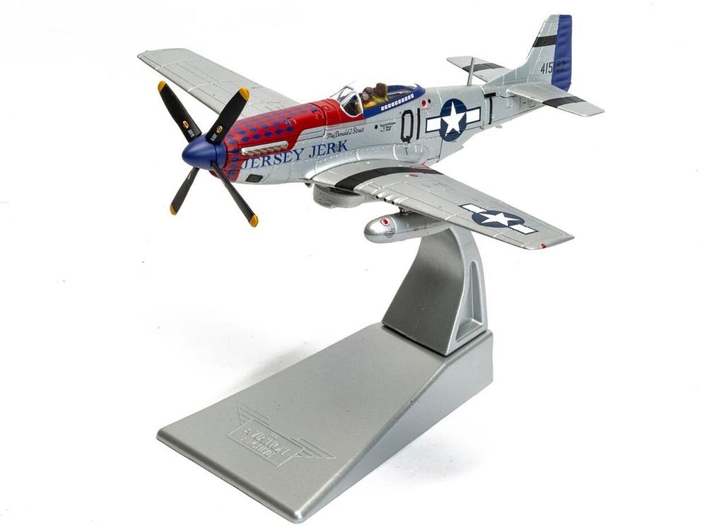 North American P-51D Mustang Aircraft "Jersey Jerk 361st Fighter Squadron Martlesham Heath" United States Army Air Forces "The Aviation Archive" Series 1/72 Diecast Model by Corgi view 5